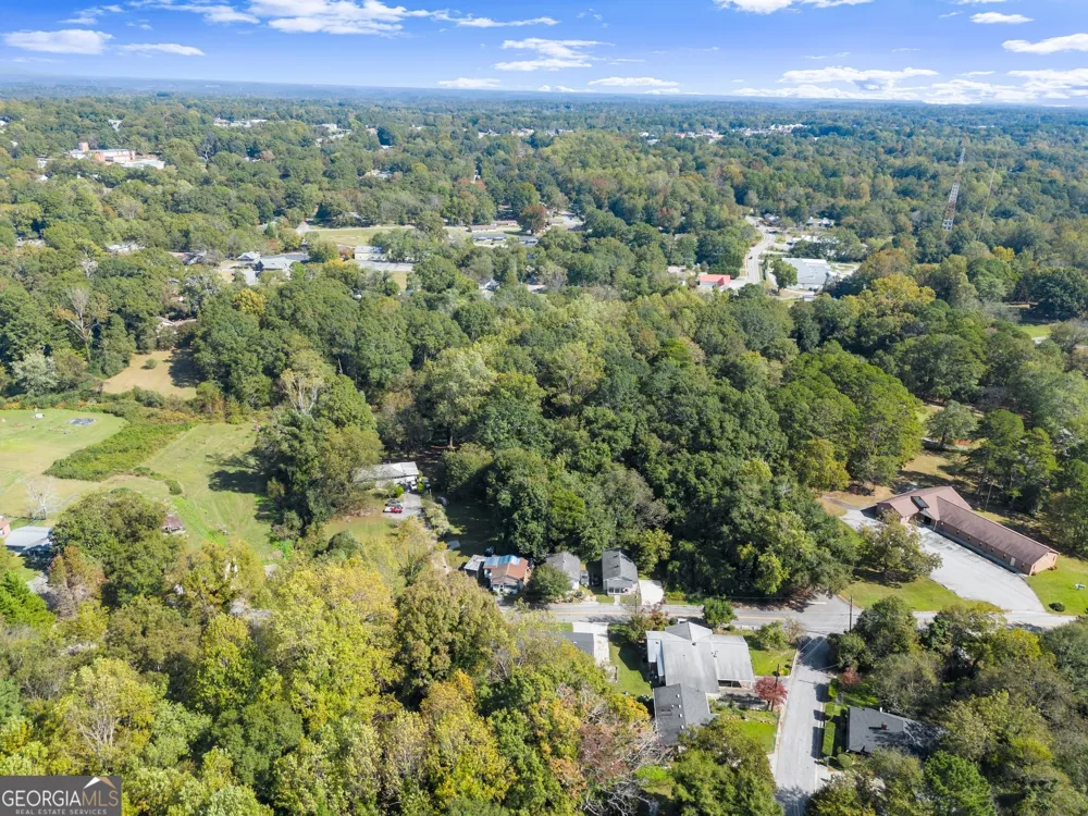 574 S Sage ST Toccoa, GA 30577