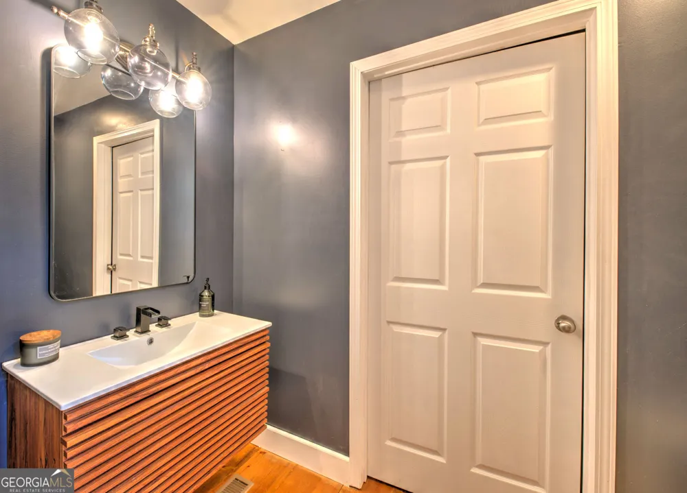 77 Denali DR Clayton, GA 30525