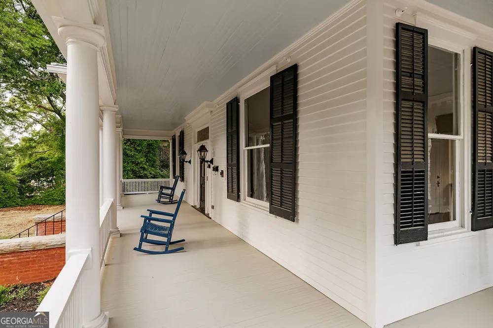 997 Milledge AVE Athens, GA 30605