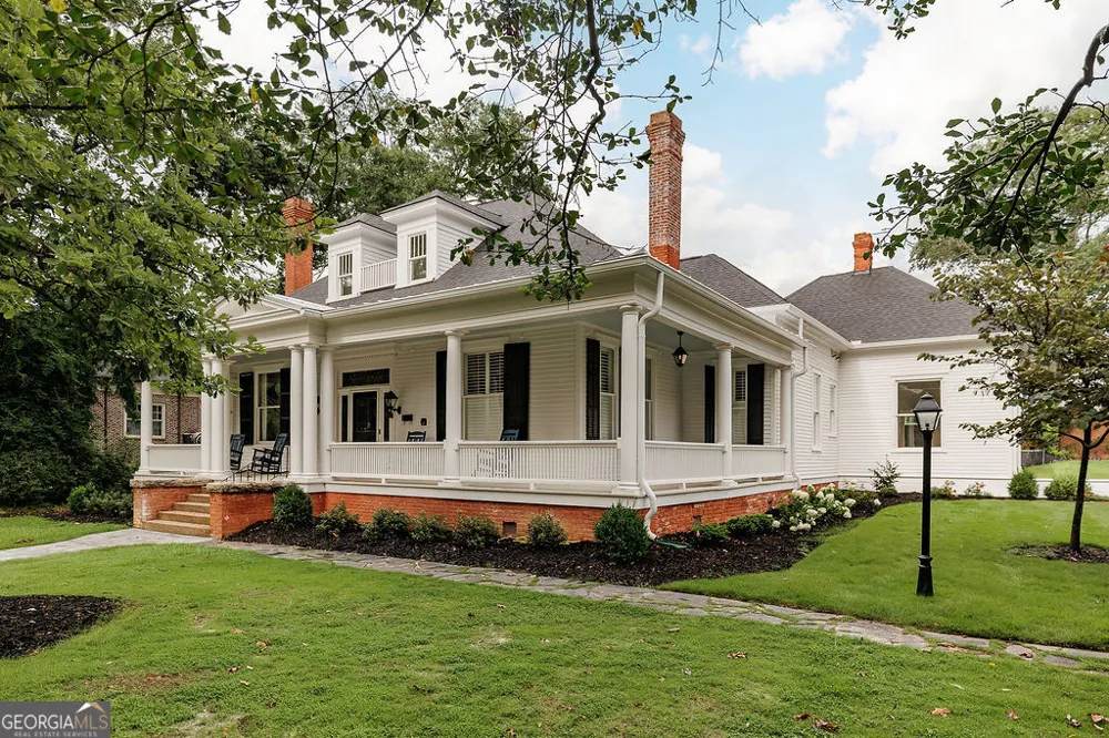 997 Milledge AVE Athens, GA 30605