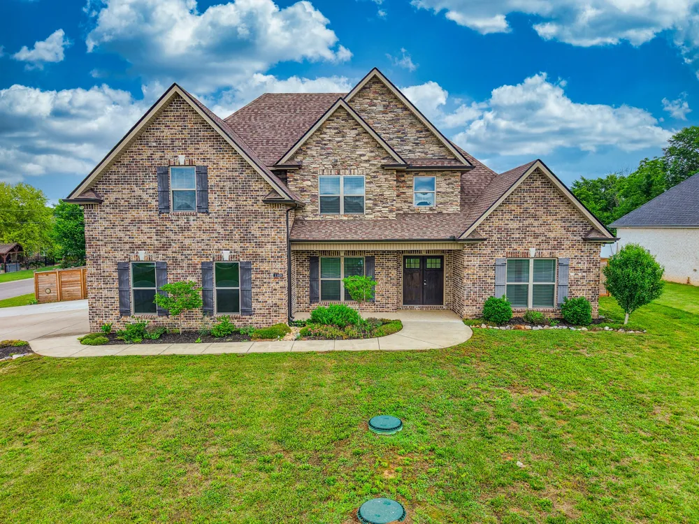1103 Escalade Ct Lascassas, TN 37085