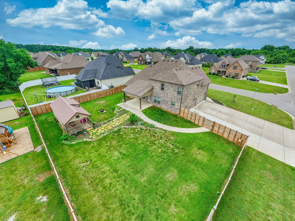 1103 Escalade Ct Lascassas, TN 37085