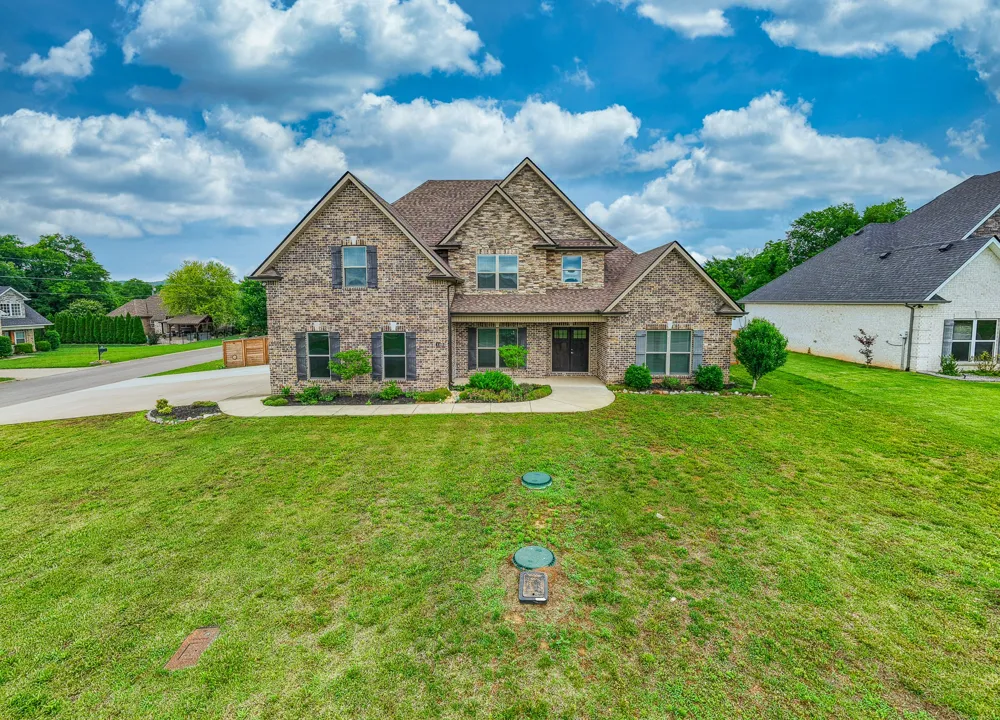 1103 Escalade Ct Lascassas, TN 37085