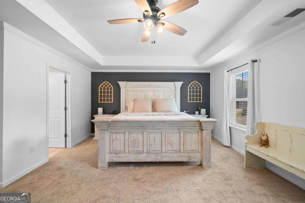 13 Four Feathers LN Rydal, GA 30171