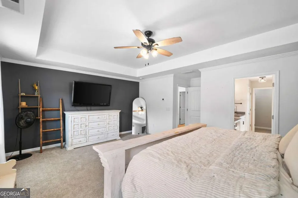 13 Four Feathers LN Rydal, GA 30171
