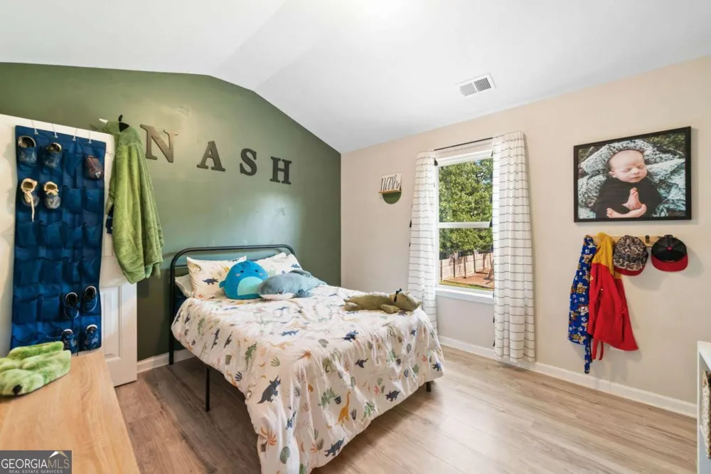 13 Four Feathers LN Rydal, GA 30171