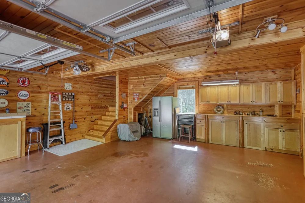 393 Edwards RD Oxford, GA 30054