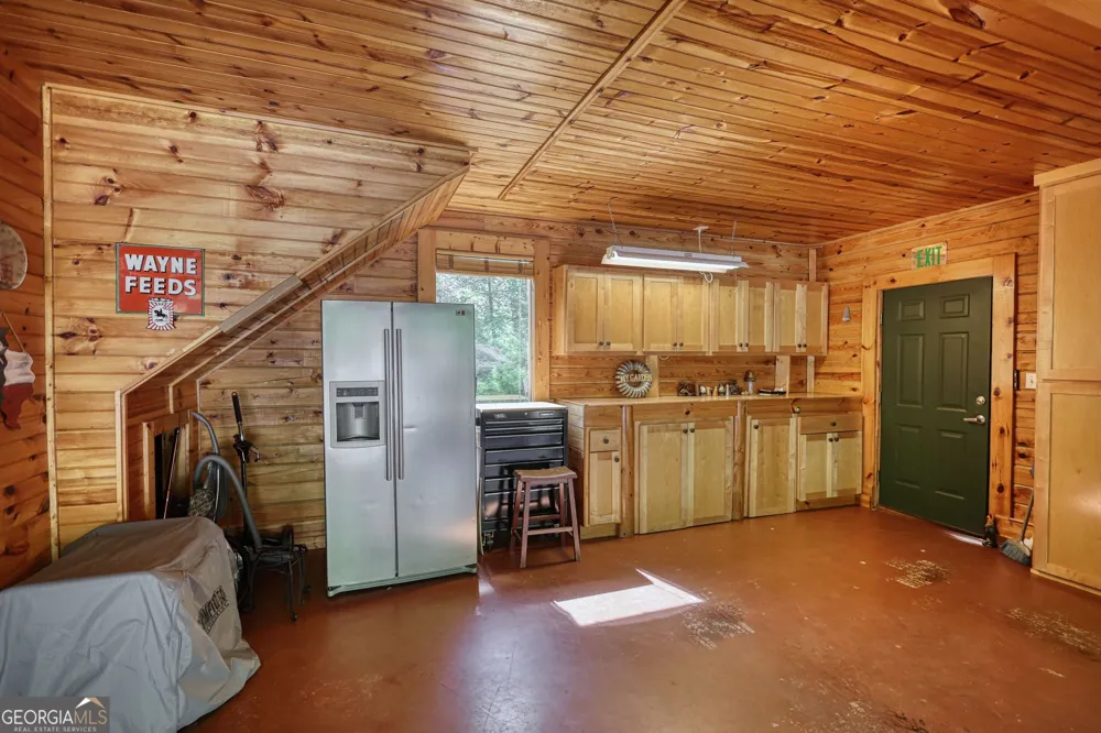 393 Edwards RD Oxford, GA 30054