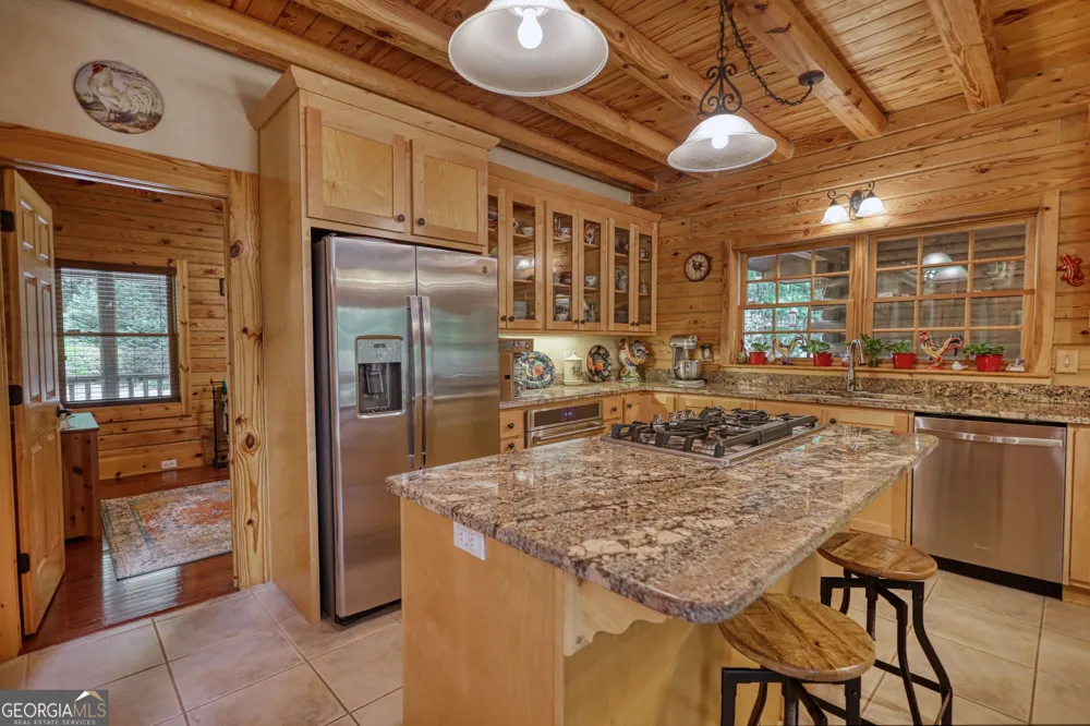 393 Edwards RD Oxford, GA 30054