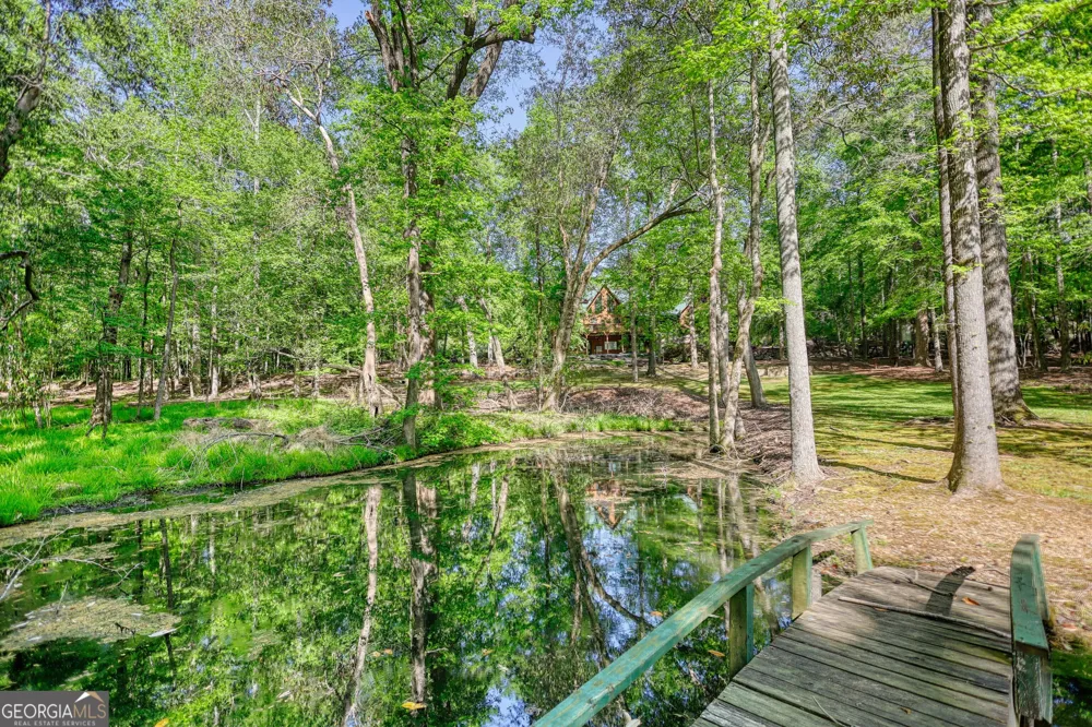 393 Edwards RD Oxford, GA 30054