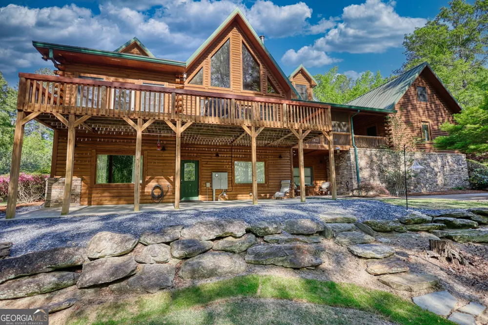 393 Edwards RD Oxford, GA 30054