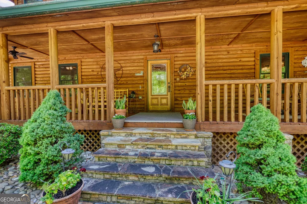 393 Edwards RD Oxford, GA 30054