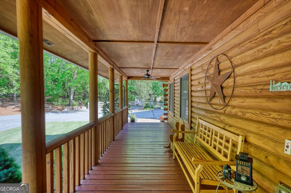 393 Edwards RD Oxford, GA 30054