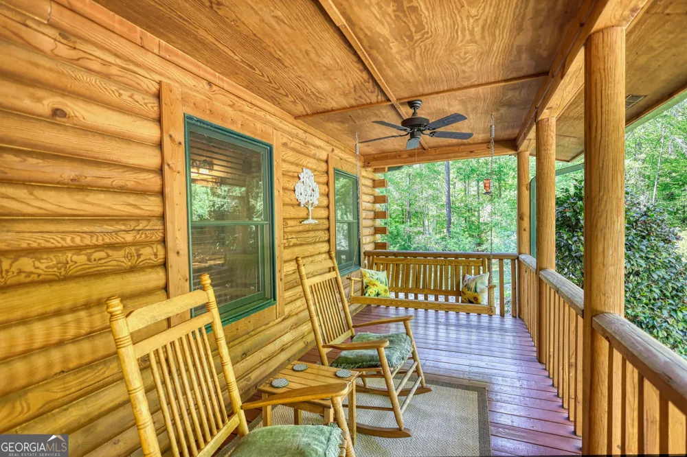 393 Edwards RD Oxford, GA 30054
