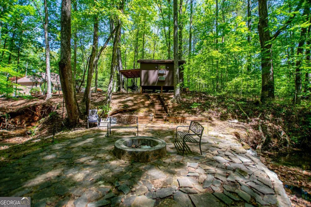 39 Cambridge LN Bremen, GA 30110