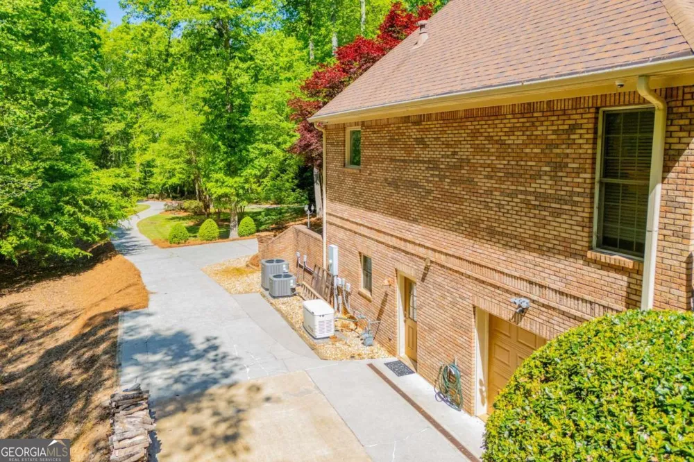 39 Cambridge LN Bremen, GA 30110