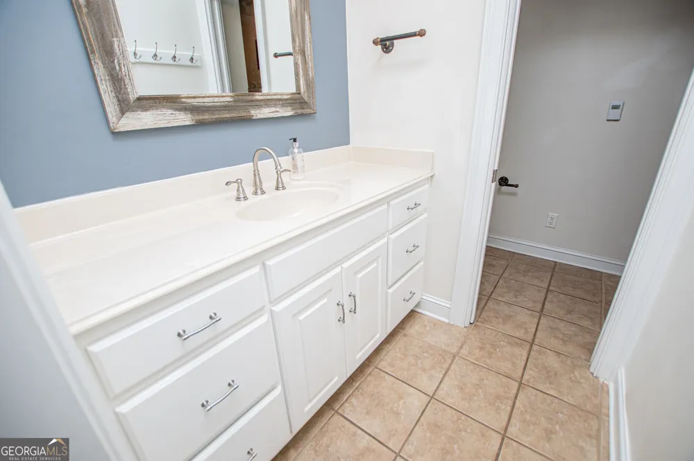 39 Cambridge LN Bremen, GA 30110