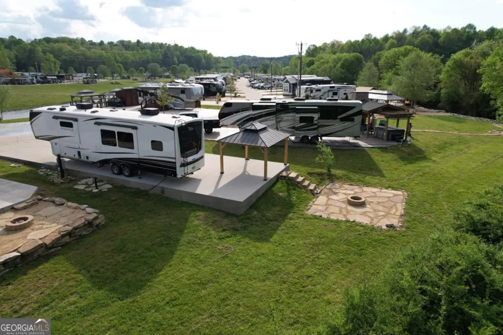 129 Mountain Meadows DR Morganton, GA 30560