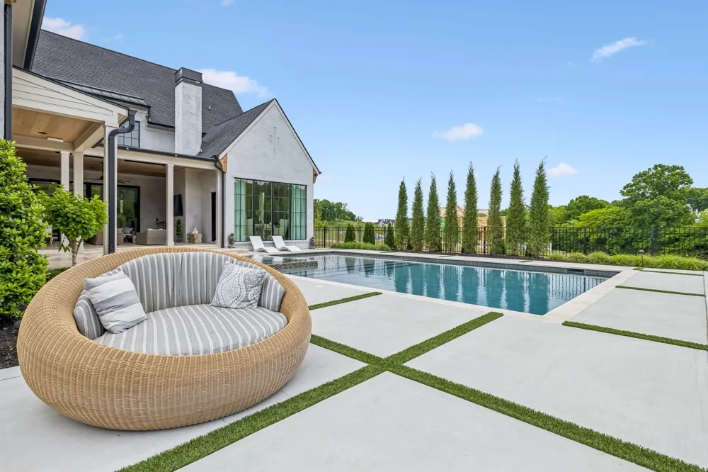8384 Solstice Dr College Grove, TN 37046