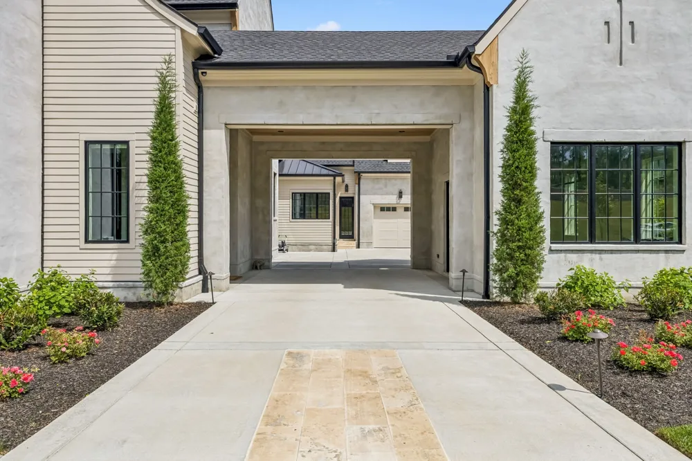 8384 Solstice Dr College Grove, TN 37046