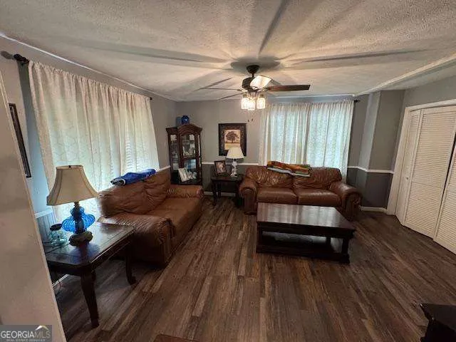 160 Tate RD Cedartown, GA 30125