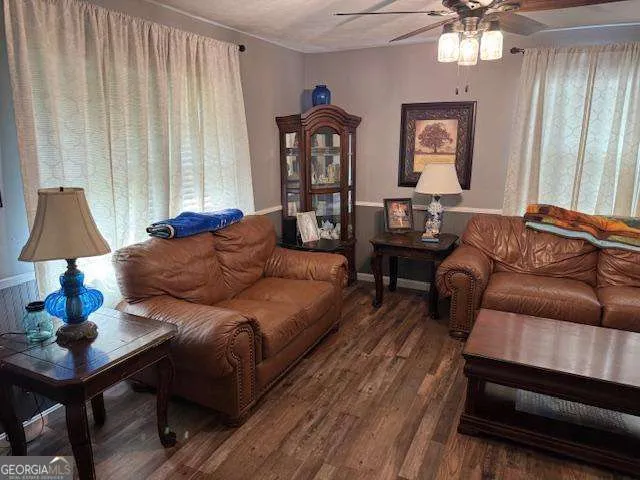 160 Tate RD Cedartown, GA 30125
