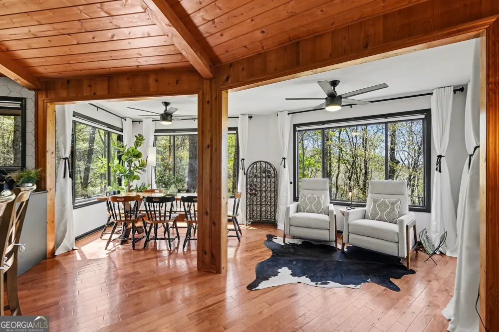 265 Pleasant Mountain DR Sky Valley, GA 30537
