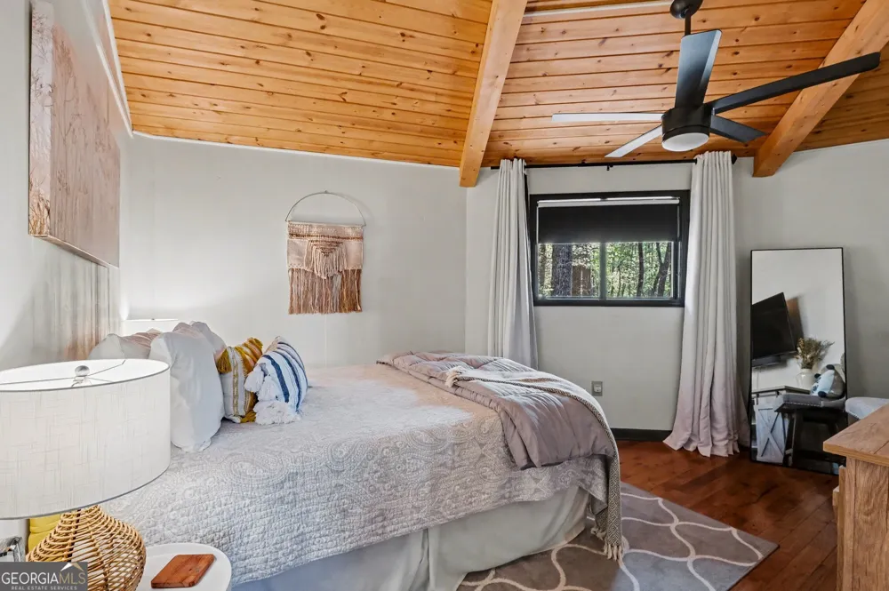 265 Pleasant Mountain DR Sky Valley, GA 30537