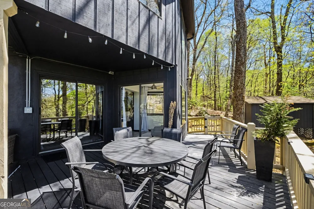 265 Pleasant Mountain DR Sky Valley, GA 30537