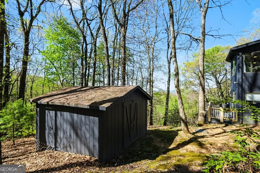 265 Pleasant Mountain DR Sky Valley, GA 30537