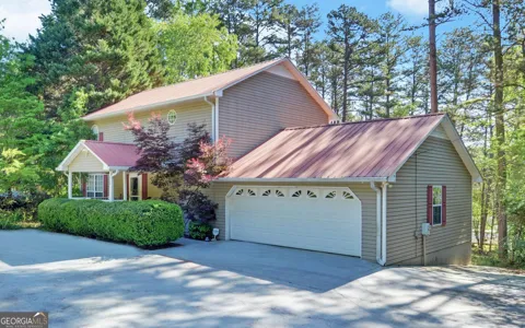 529 Chase Landing RD