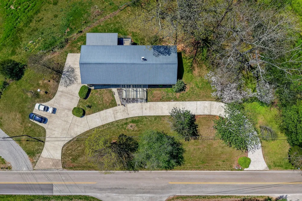 463 Franks Ferry Rd Sparta, TN 38583