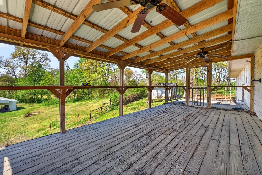 463 Franks Ferry Rd Sparta, TN 38583
