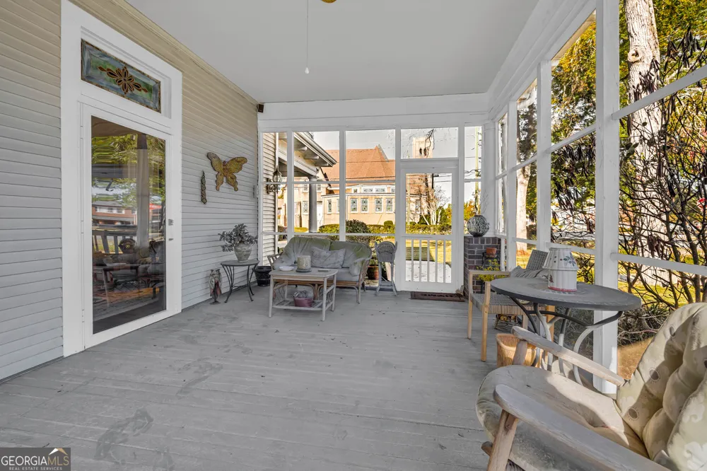 105 S Thomas ST Elberton, GA 30635