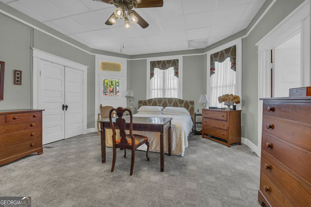 105 S Thomas ST Elberton, GA 30635