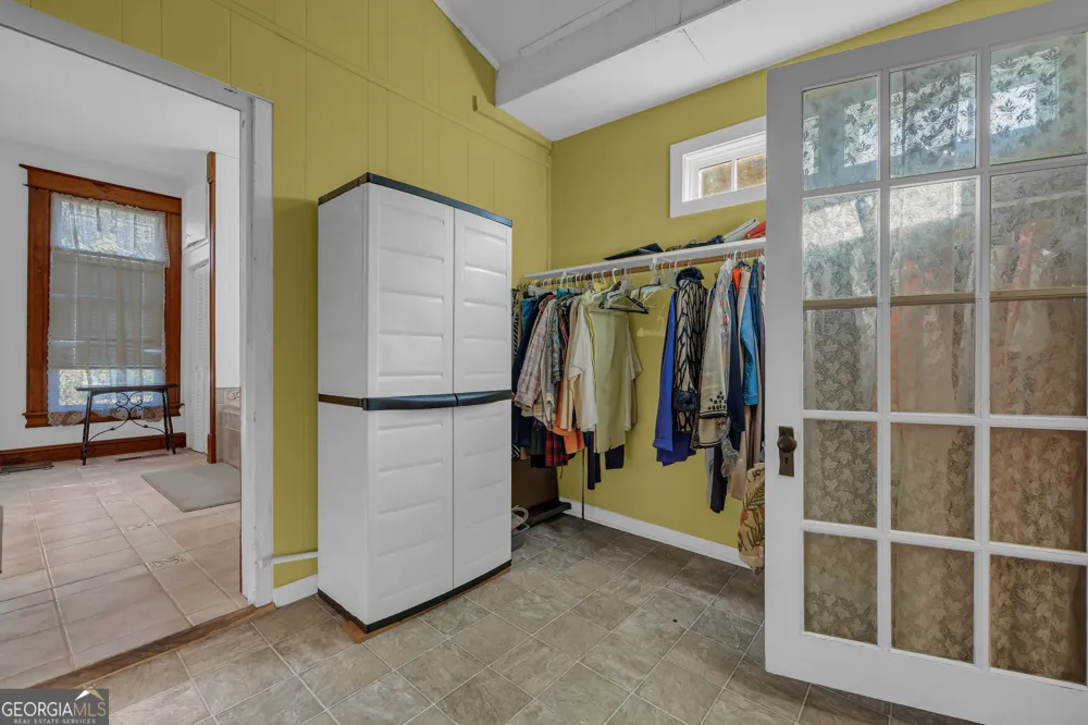 105 S Thomas ST Elberton, GA 30635