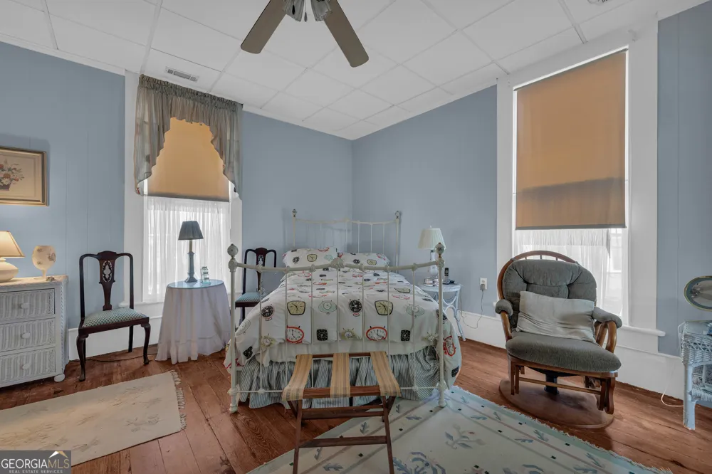 105 S Thomas ST Elberton, GA 30635