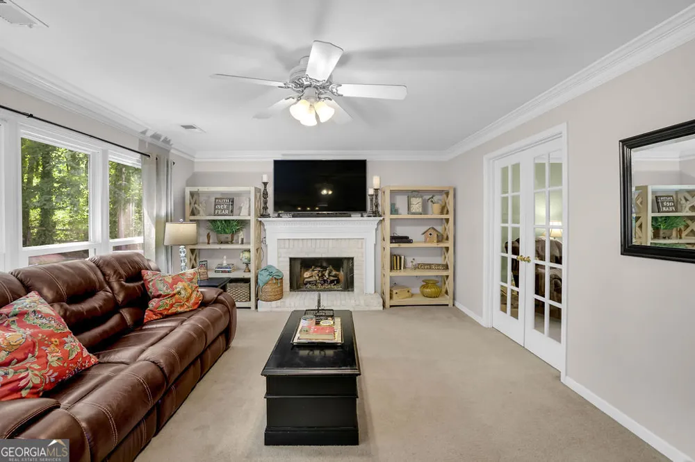 4616 Astible CIR NW Acworth, GA 30102