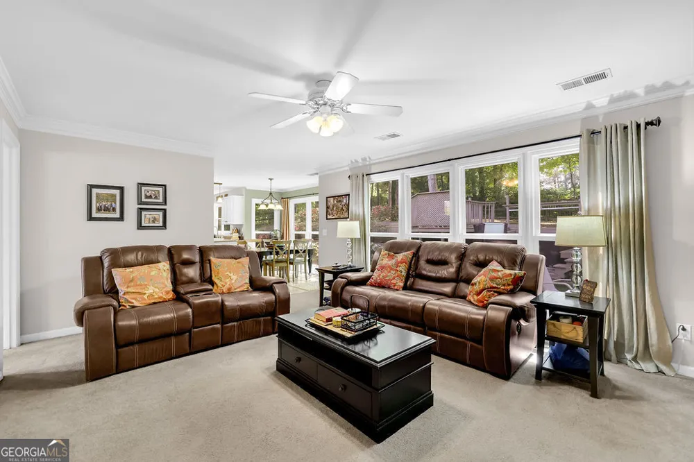 4616 Astible CIR NW Acworth, GA 30102