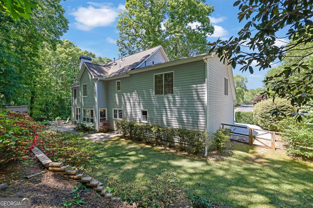 4616 Astible CIR NW Acworth, GA 30102