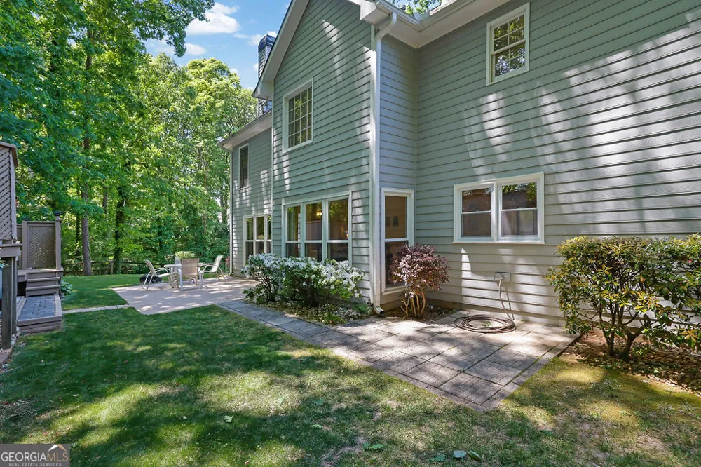 4616 Astible CIR NW Acworth, GA 30102