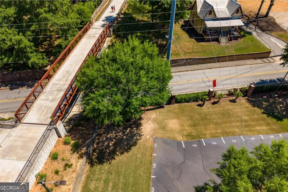 225 Oak ST Athens, GA 30605