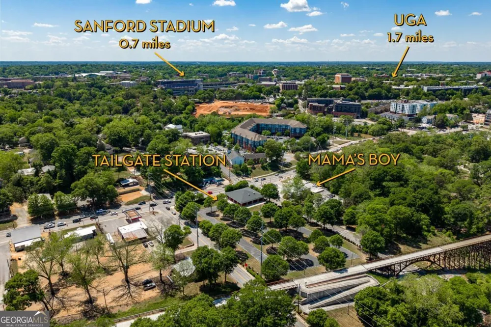 225 Oak ST Athens, GA 30605