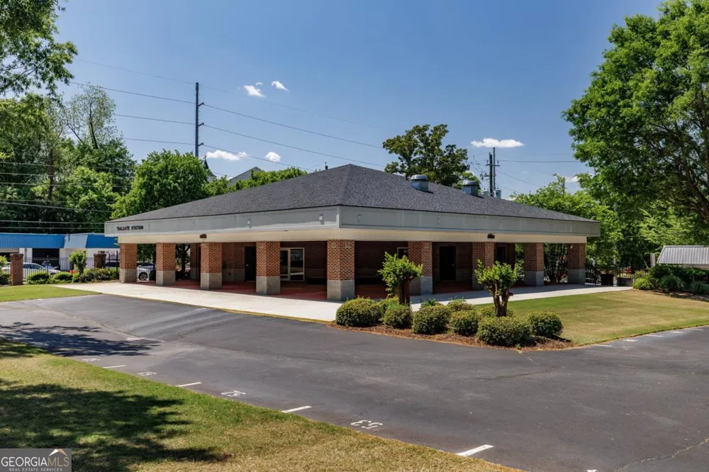 225 Oak ST Athens, GA 30605
