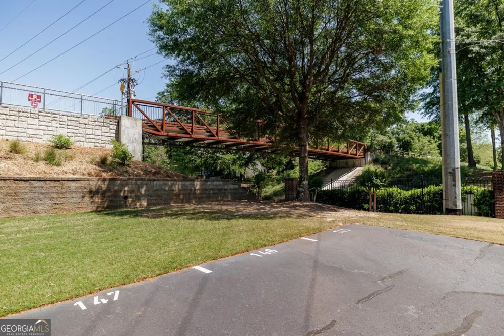 225 Oak ST Athens, GA 30605