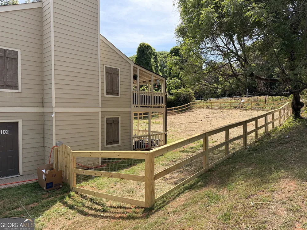 102 Welch PL Athens, GA 30606