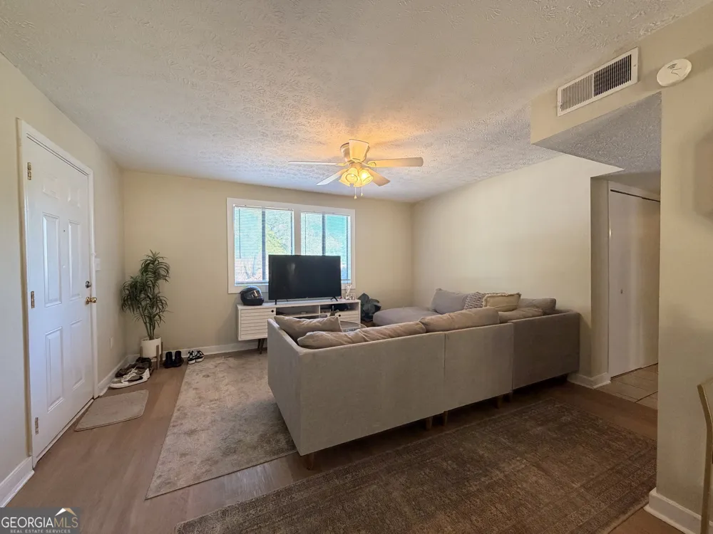 102 Welch PL Athens, GA 30606