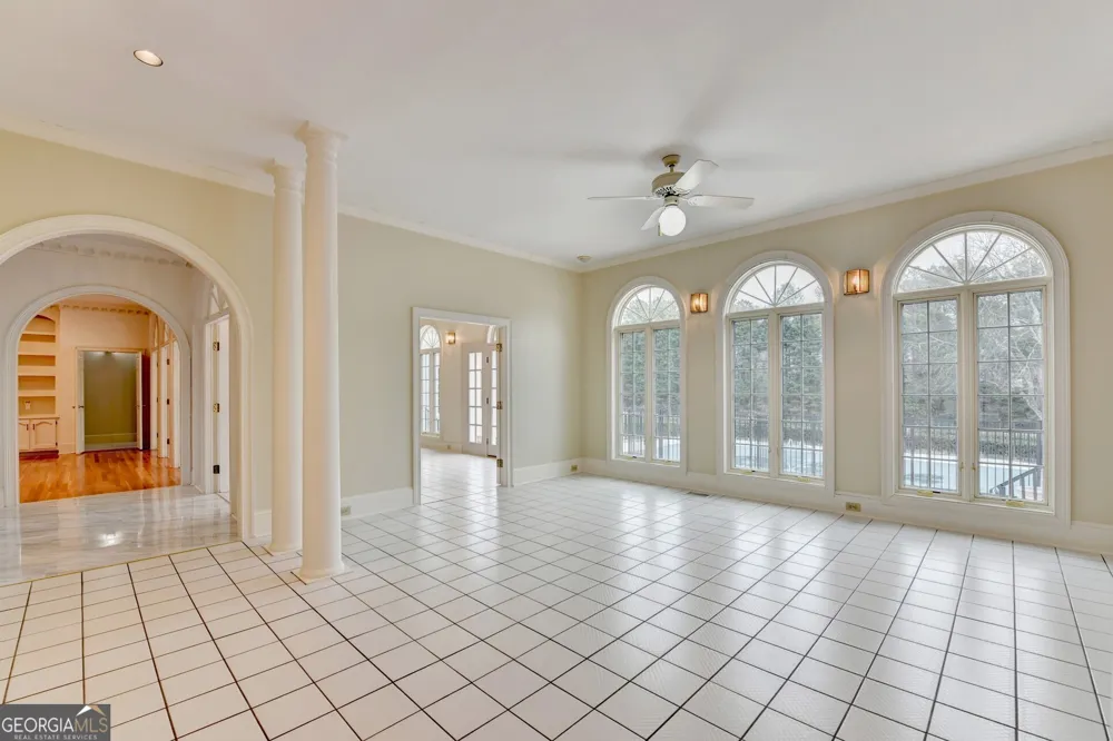 1000 Grayson PKWY Grayson, GA 30017