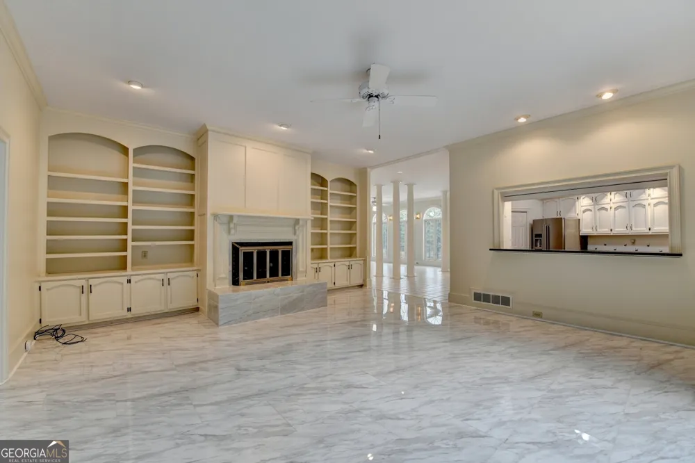 1000 Grayson PKWY Grayson, GA 30017