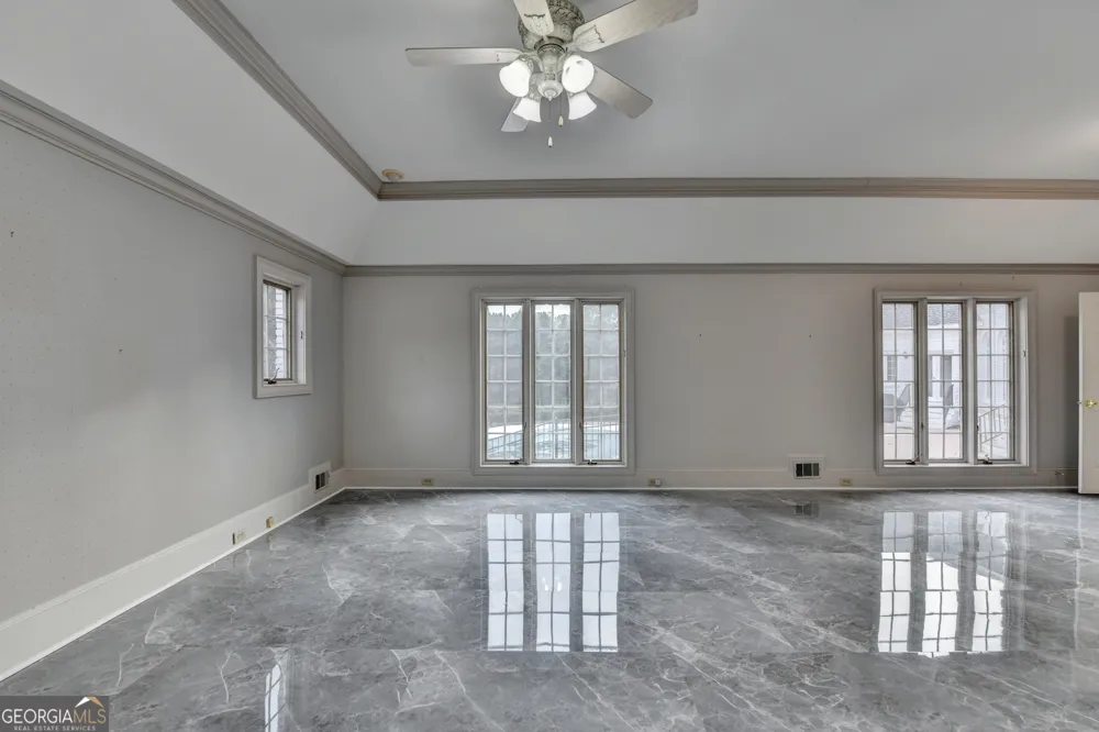1000 Grayson PKWY Grayson, GA 30017